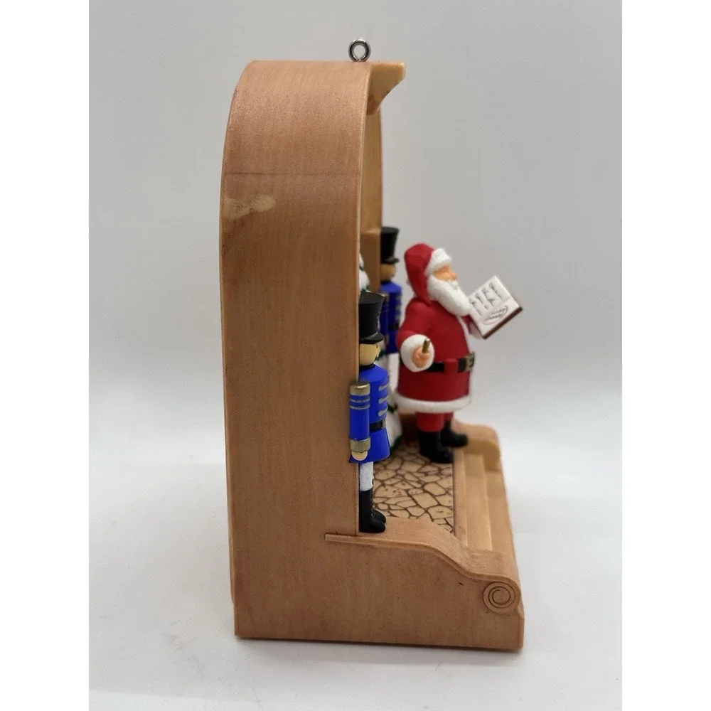 Hallmark Keepsake Santa's Workshop Magic Light‎ Sound Christmas Ornament 2017